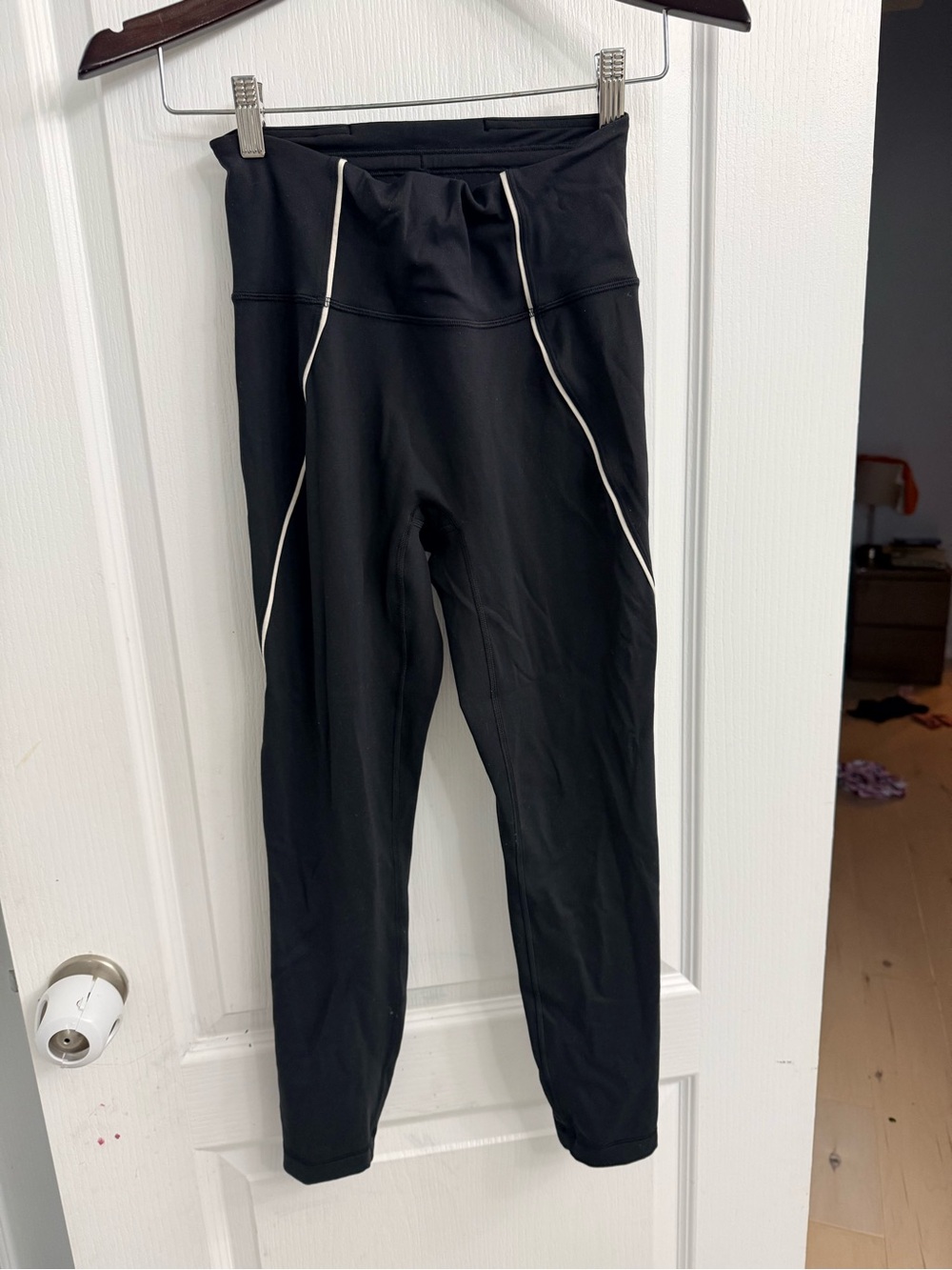 lululemon athletica Black Leggings with White Contrast Piping